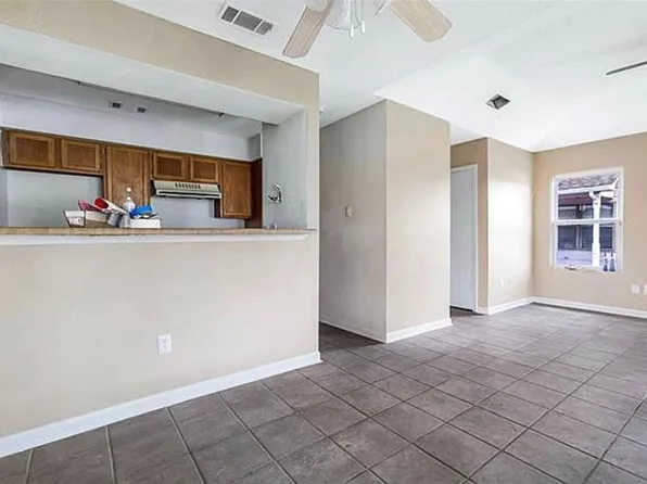 5216 Cross Creek Dr, Marrero, LA 70072