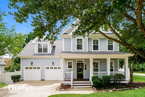 1019 Village River Dr Photo 1