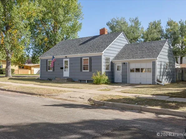 1720 Garfield St, Laramie, WY 82070