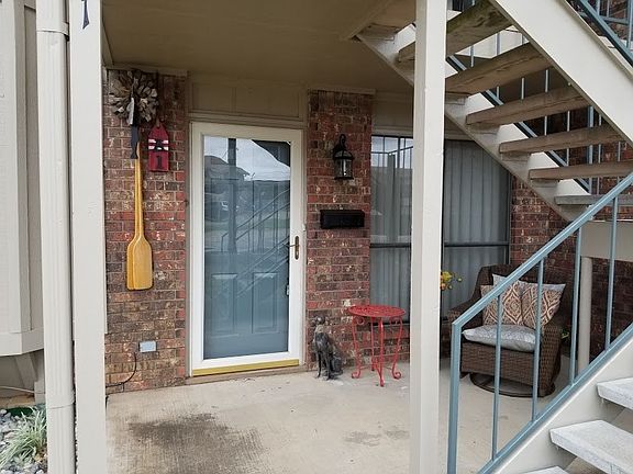3rd image of 849 S Gun Barrel Ln