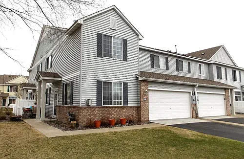 11209 Isanti Ct NE Photo 1