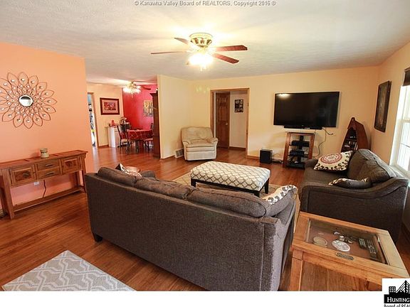 2nd image of 120 Bradbrook Dr
