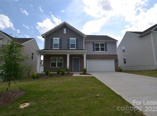 1512 Cottage Creek Dr, Bessemer City, NC 28016