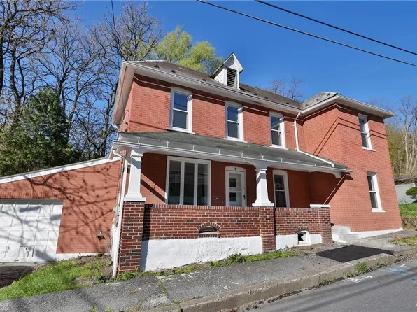 4 Fox Gap Ave, Bangor, PA 18013