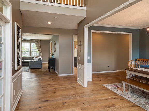 3rd image of 10037 Fantina Ln