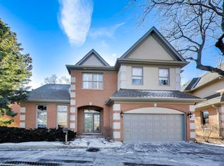 1515 Ammer Rd, Glenview, IL 60025
