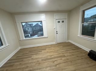 606 Federal St, Mc Kees Rocks, PA 15136