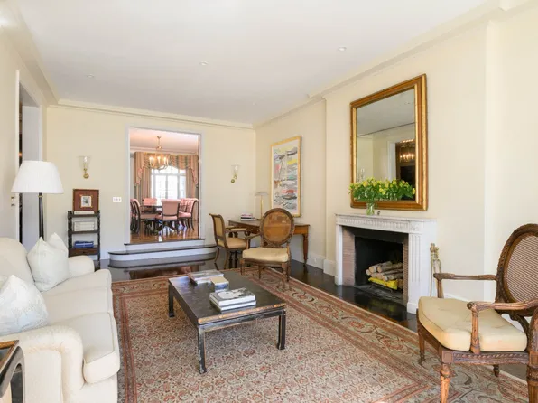 115 East 67th Street image 5 of 28