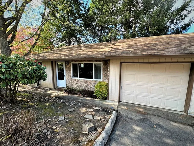 18715 NW Shadow Ln — Photo 1