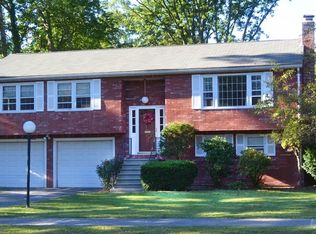 15 Tamarack Rd, Natick, MA 01760