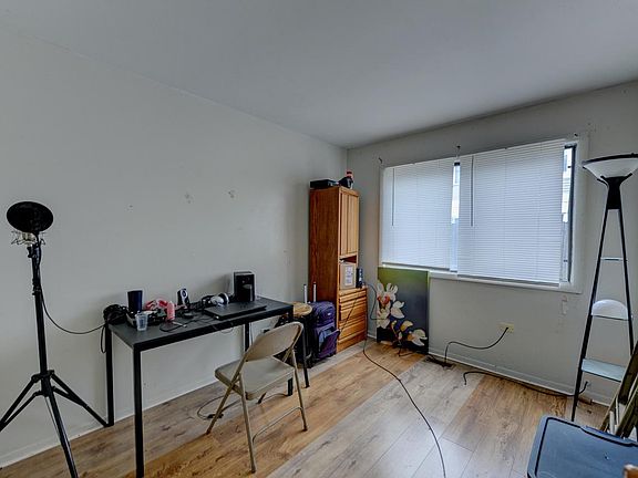 5th image of 5557 Allemong Dr #3-62-1