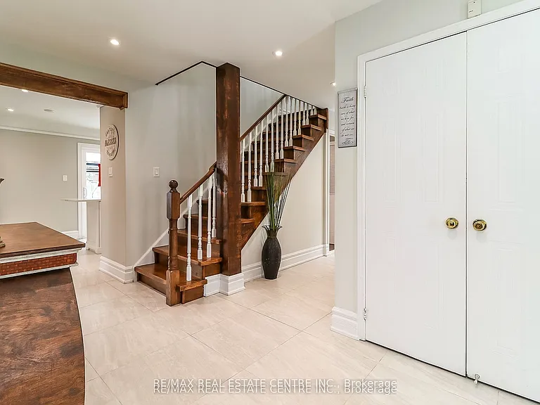 39 Cardinal St — Photo 7