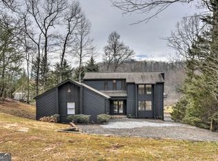 102 Landing Ln, Clayton, GA 30525