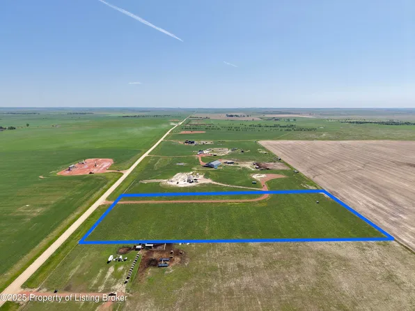 12936 30th St SW, Belfield, ND 58622