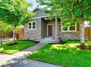 5816 Avalon St, Eugene, OR 97402