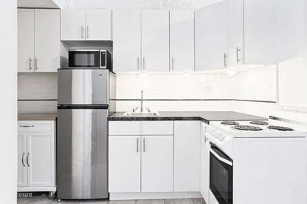 Rented by Corcoran | media 12