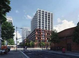 181 Mill St #1006, Toronto, ON M5A 1C8