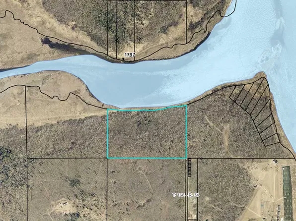 7710 Youngs Bay Dr NW, Angle Inlet, MN 56711