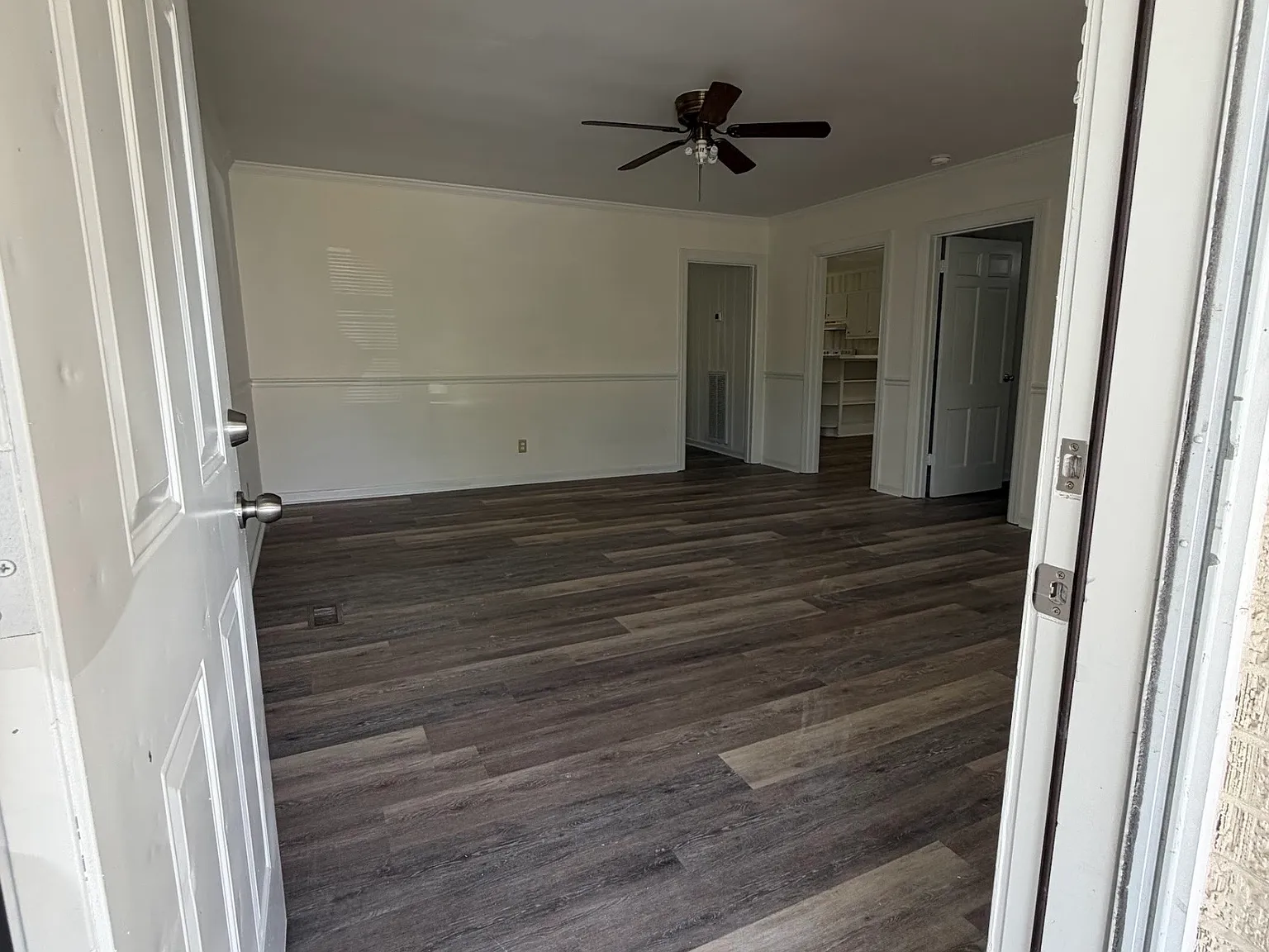 205 Collage St — Photo 4