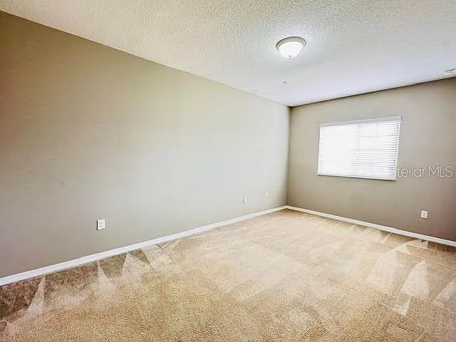 2832 White Isle Ln — Photo 17