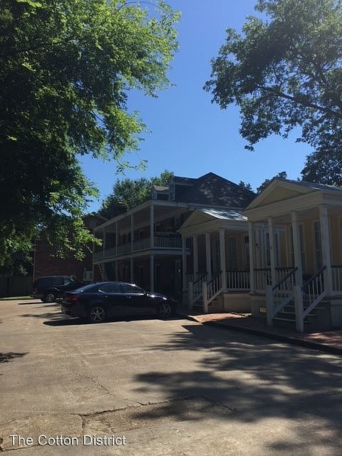 1st image of 903 1/2 Cotton Row APT C