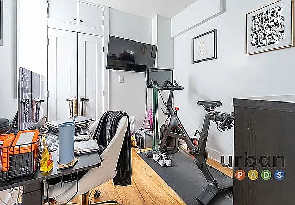 5th image of 930 De Kalb Ave #402