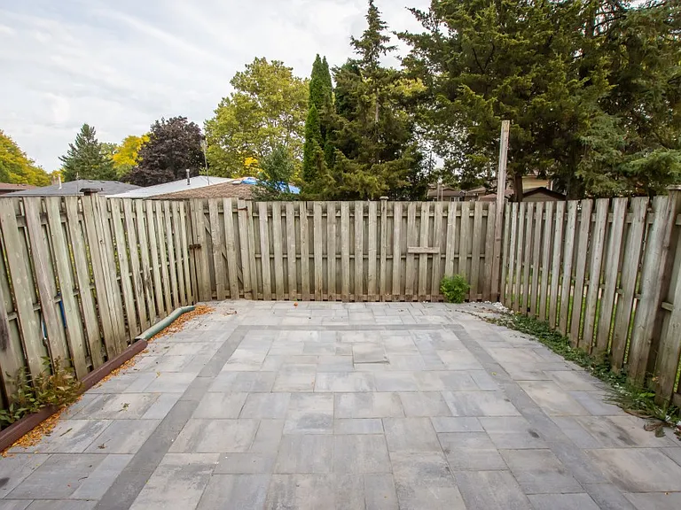 5815 Swayze Dr #17 — Photo 18