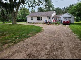 1378 Sand Beach Rd, Bad Axe, MI 48413