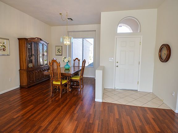 3rd image of 3124 Ravenshoe Dr