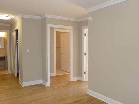 4th image of 80 N Moore St APT 28K