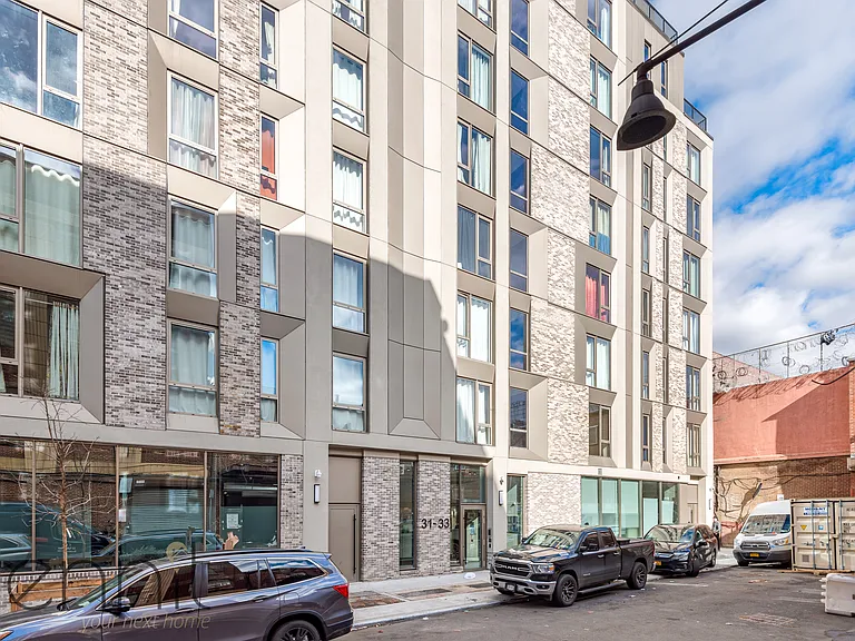 33 Little Nassau St #907 — Photo 22