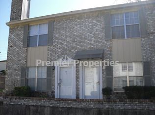 104 Graystone Pl, Duncanville, TX 75137