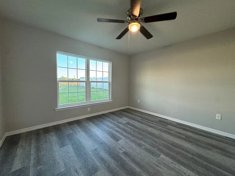 28 Poplar Run — Photo 7