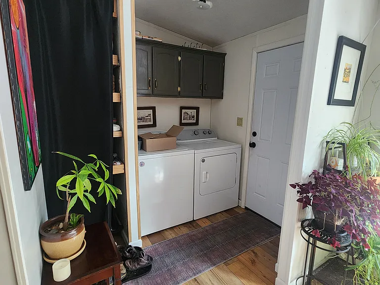 284 Diamond Dr #A — Photo 3