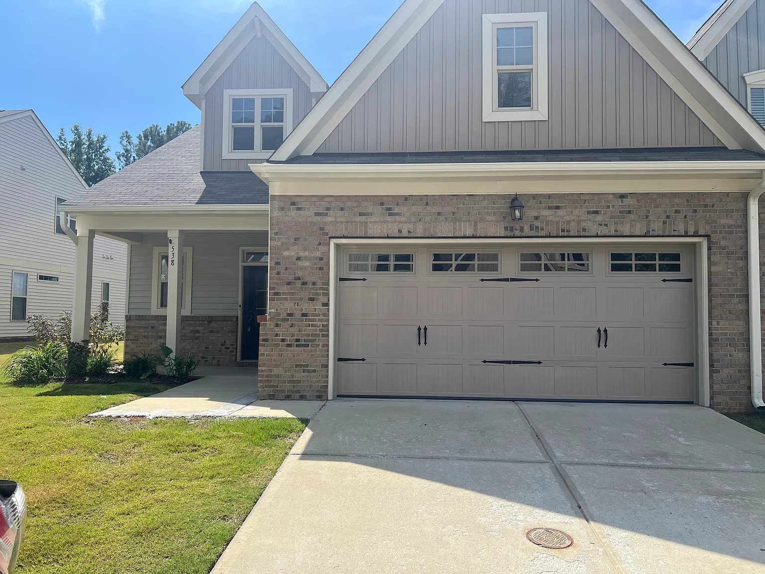 3 bed, 2503 sqft, $2,295 — Photo 1