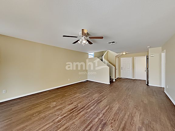 3rd image of 11802 W Sunnyside Dr