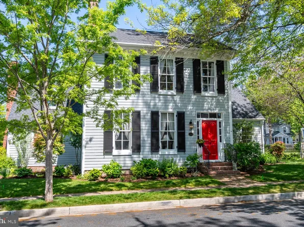 119 W Chestnut St, Saint Michaels, MD 21663