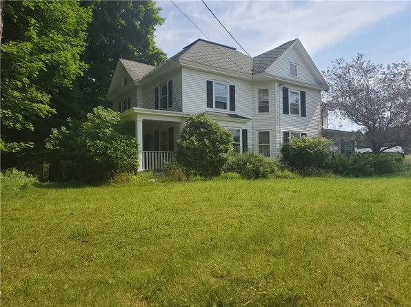 7113 Gulick Rd, Naples, NY 14512