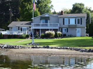 2232 Grove Park Rd, Fenton, MI 48430