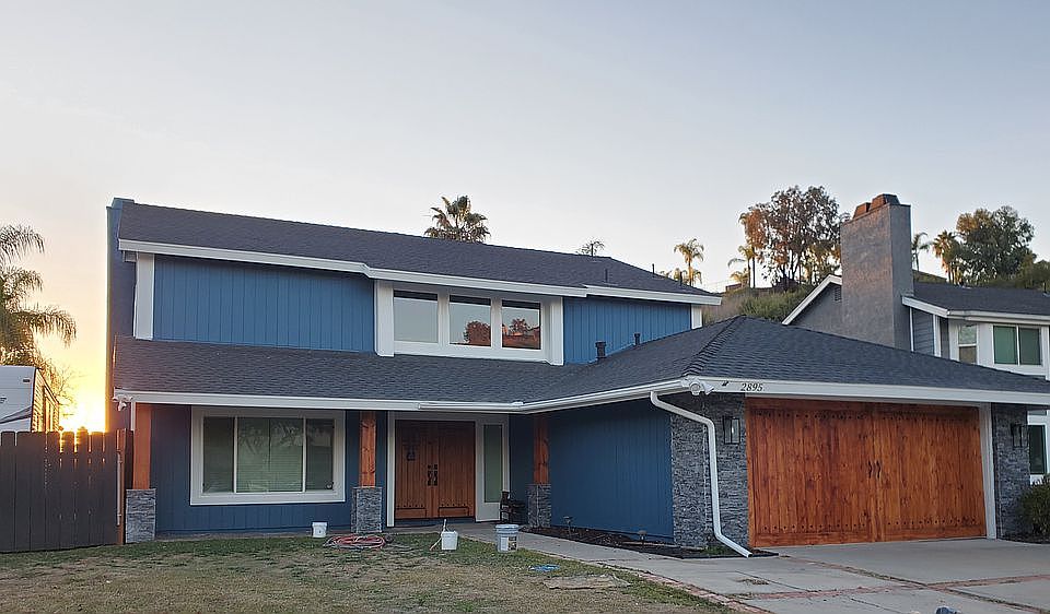 1st image of 2895 Columbia Dr