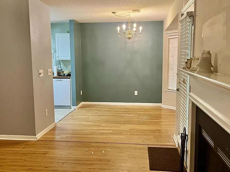 524 Beverly Dr — Photo 5
