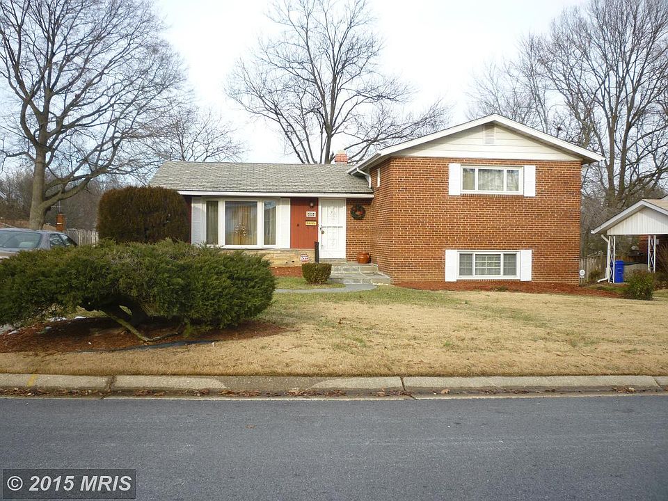 1st image of 5904 Bryn Mawr Rd