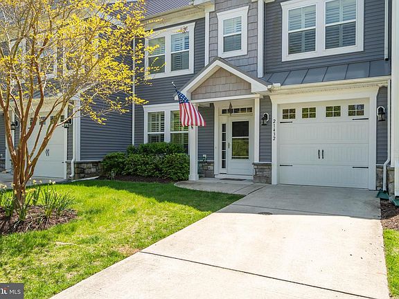 2nd image of 21432 Catalina Cir #C77