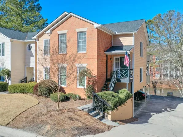 6514 Deerings Ln, Peachtree Corners, GA 30092