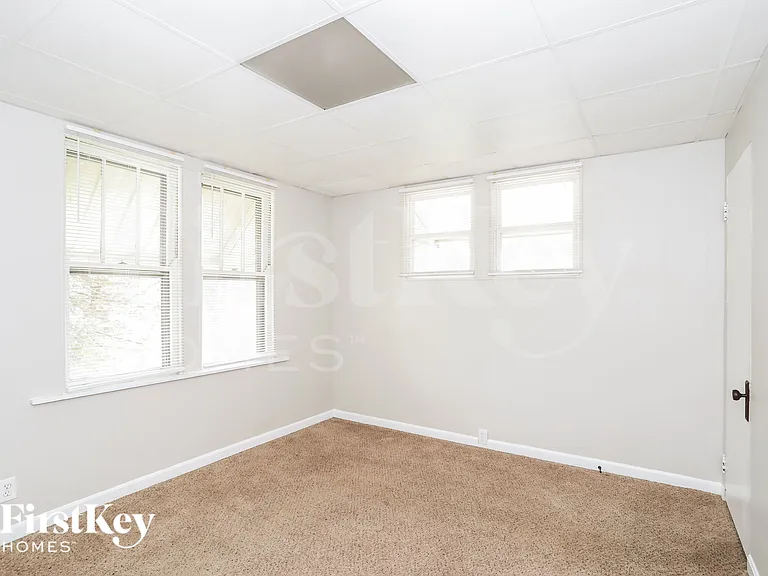 3414 Corrine Ave — Photo 11