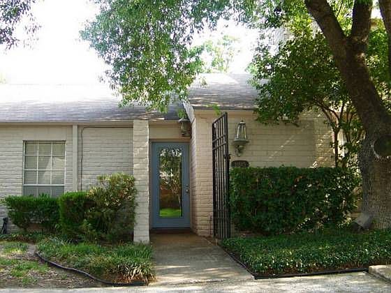 1st image of 11815 Southlake Dr