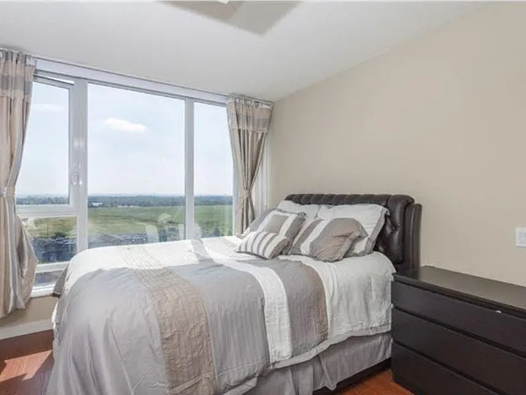 5068 Kwantlen St #801 — Photo 1