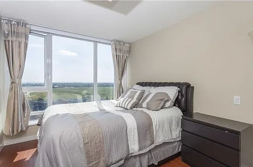 5068 Kwantlen St #801 Photo 1