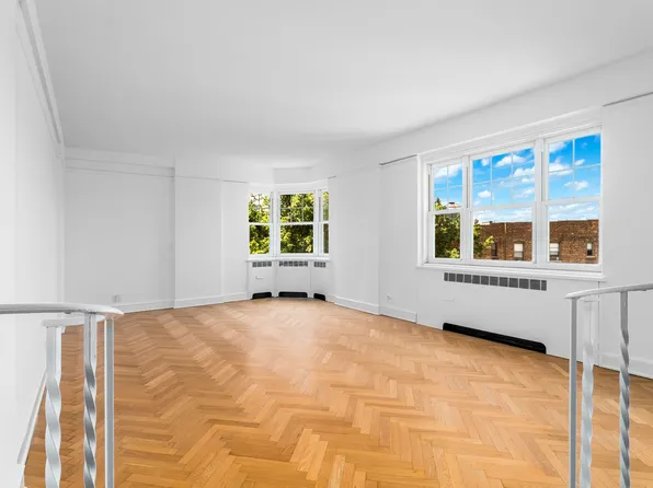 120 Cabrini Boulevard 63 image 2 of 26