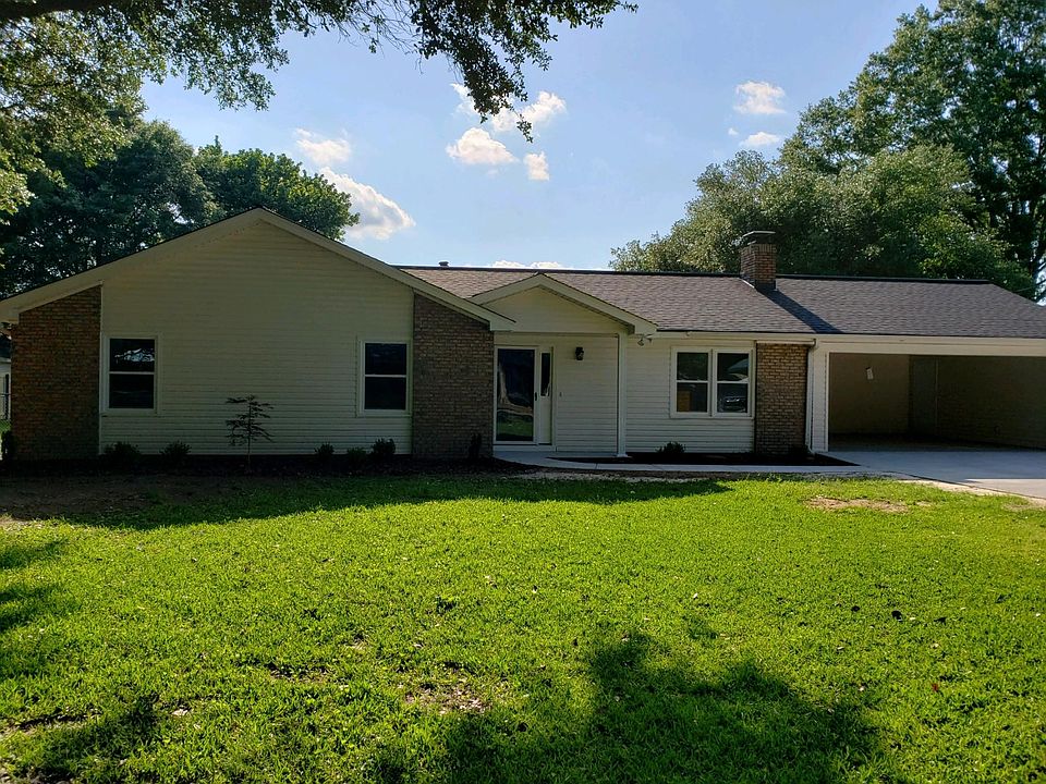 1st image of 10114 Meadowood Dr
